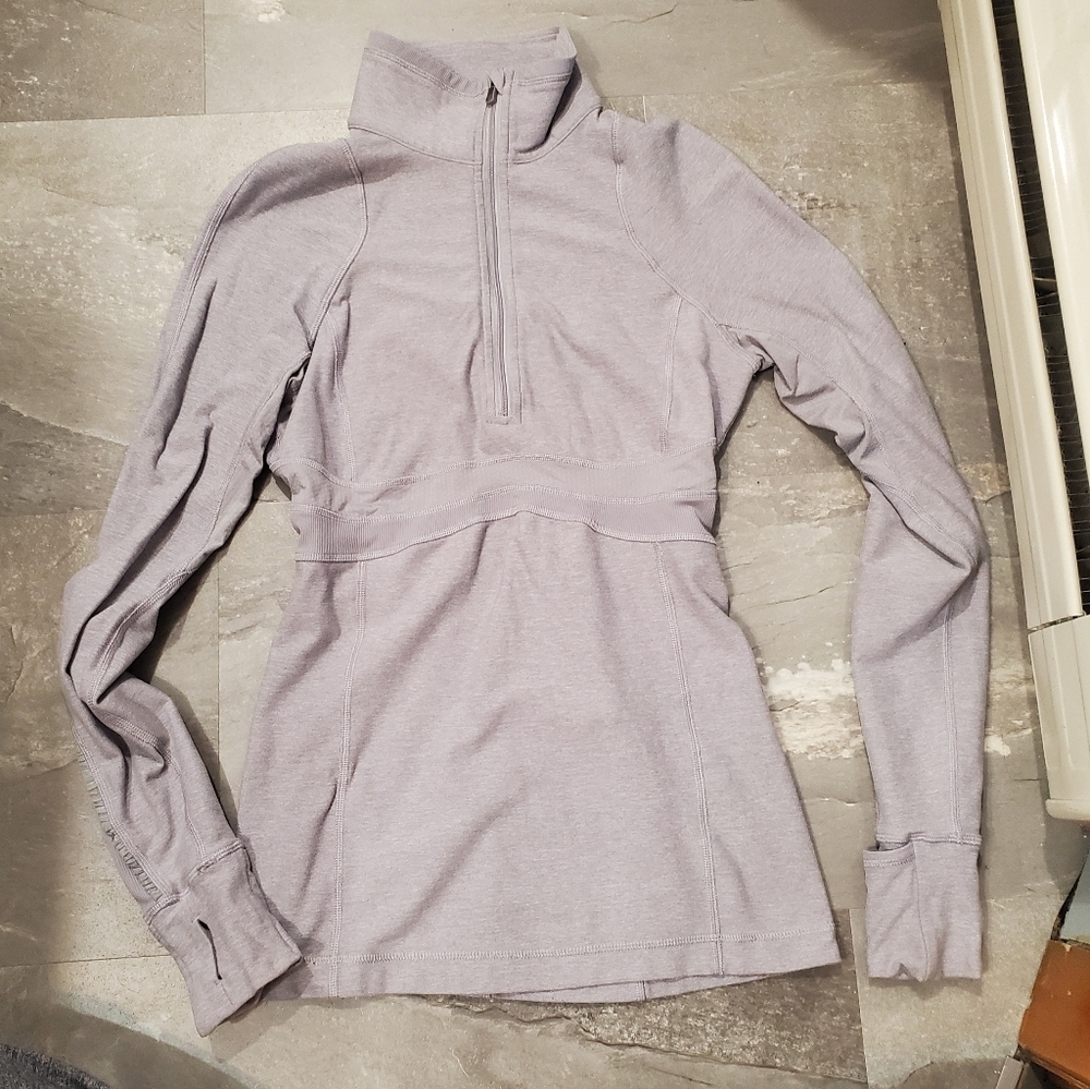 Lululemon Run: Full Tilt Top. Long Sleeve. Heathered Lavender Grey. Size 4.